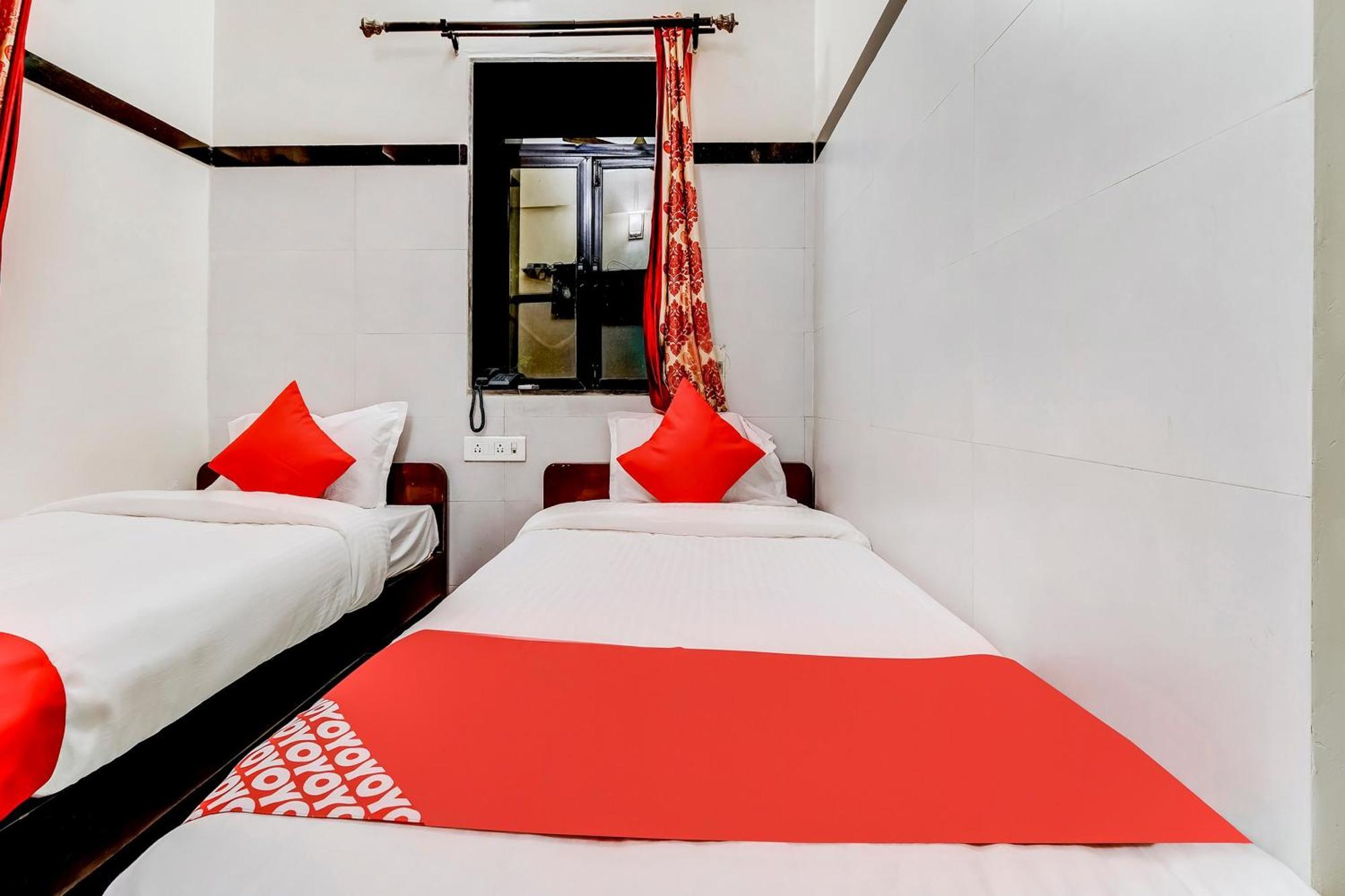 Super Oyo Hotel Dreamland มุมไบ ภายนอก รูปภาพ